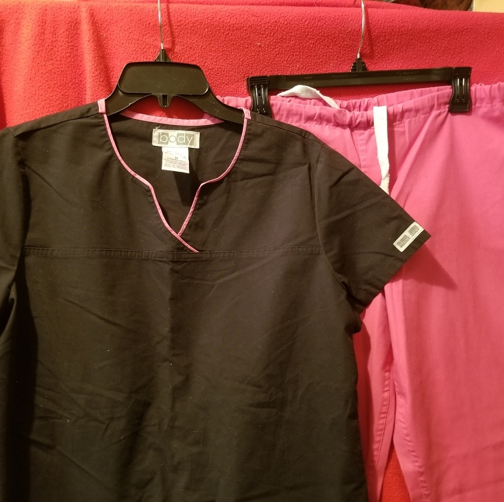Hot pink and black Srub Set